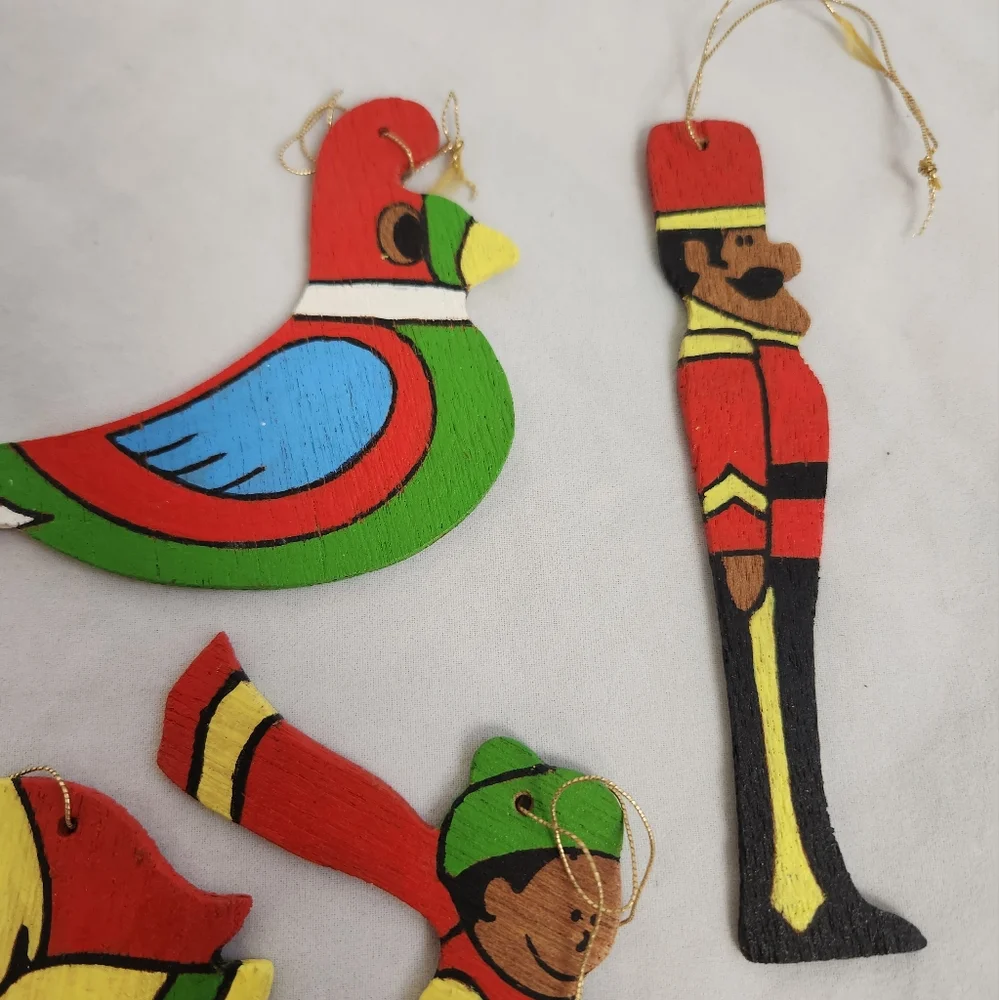12 Flat Wooden Christmas Ornaments Vtg Snowman Bird Soldier Sled